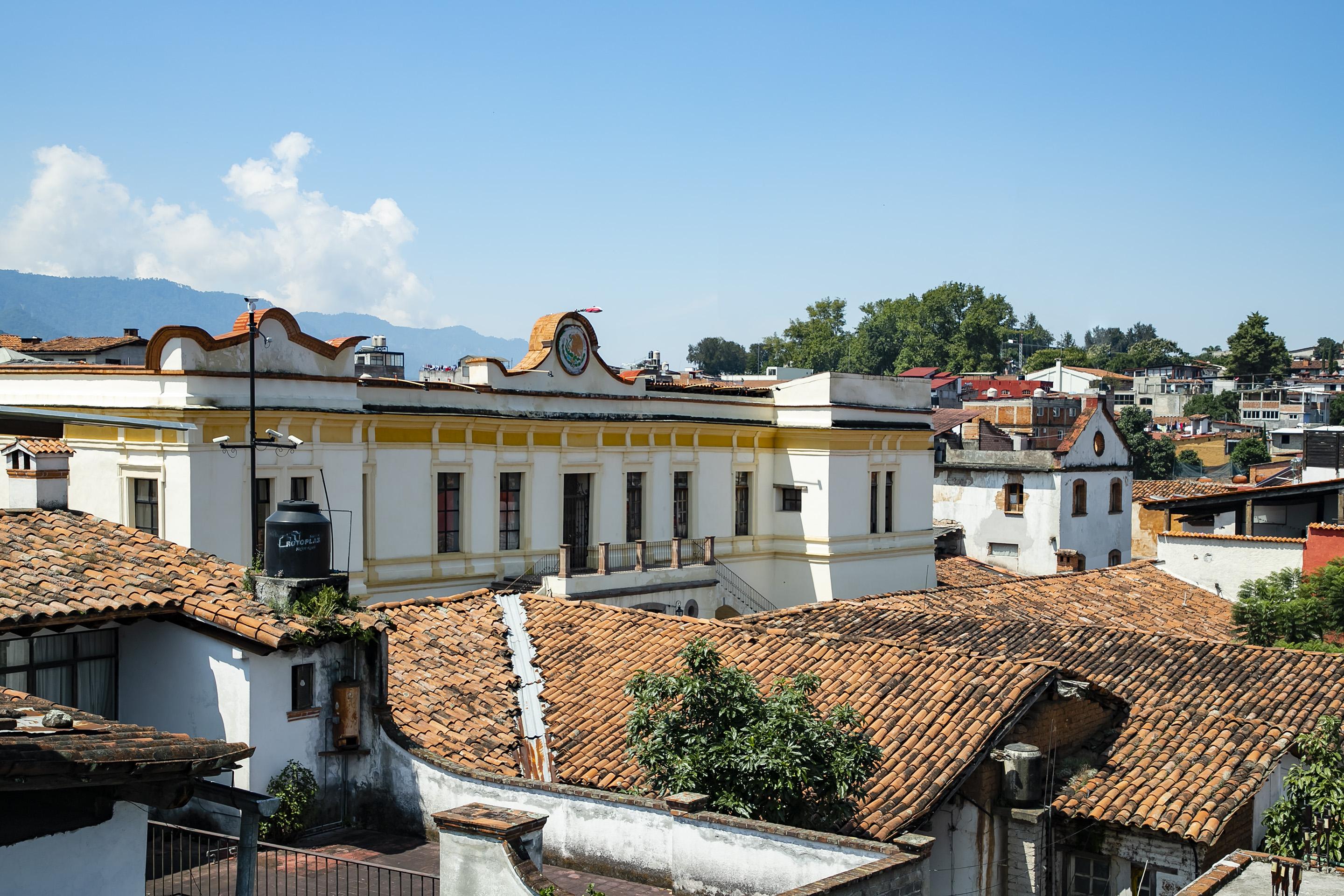 Valle Bonito, Hotel